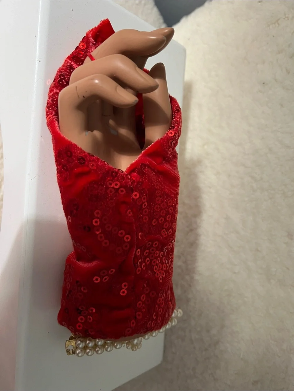 Red Sequin Wrist-Length Evening Gloves - Unbranded